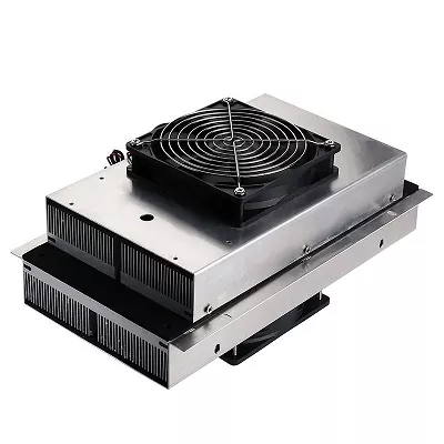 Zostavy termoelektrických chladičov kvapalina do kvapaliny